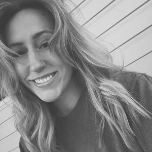 Meet your Posher, Vanessa